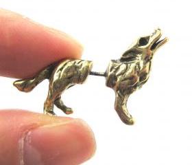 3D Fake Gauge Realistic Wolf Dog Animal Stud Earrings in Bronze 