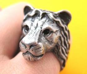 3D Adjustable Realistic Lion Animal Hug Ring in Silver 