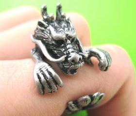 Large 3D Dragon Animal Wrap Around Hug Ring in Silver Sizes 5 - 9