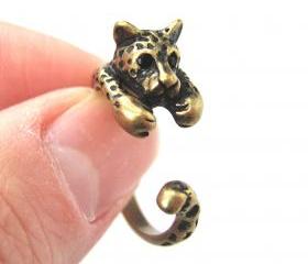 Realistic Leopard Cat Animal Wrap Around Hug Ring in Brass - Sizes 4 to 9