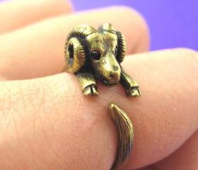 Realistic Sheep Ram Animal Wrap Around Hug Ring in Brass Sizes 4 to 9